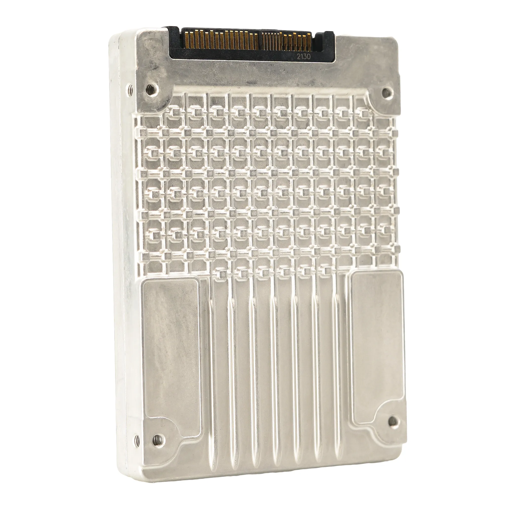 Dell D7-P5600 SSDPF2KE032T9T0 0PRKTM 3.2TB PCIe Gen 4.0 X4 8GB/s 3D TLC 3DWPD U.2 NVMe 2.5in Solid State Drive
