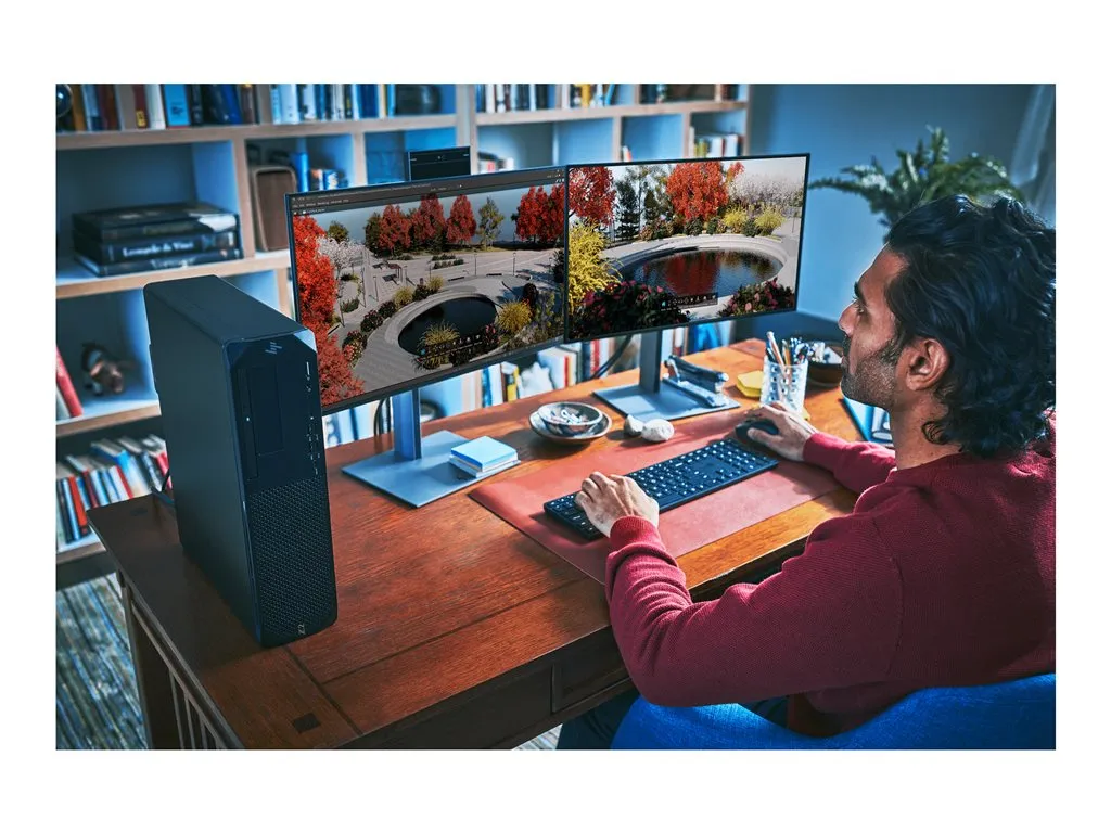 HP Workstation Z2 G9 - SFF 1 x Core i7 i7-14700 / up to 5.4 GHz - RAM 16 GB - SSD 512 GB - HP Z Turbo Drive, NVMe, TLC - UHD A1NT8UT#ABA